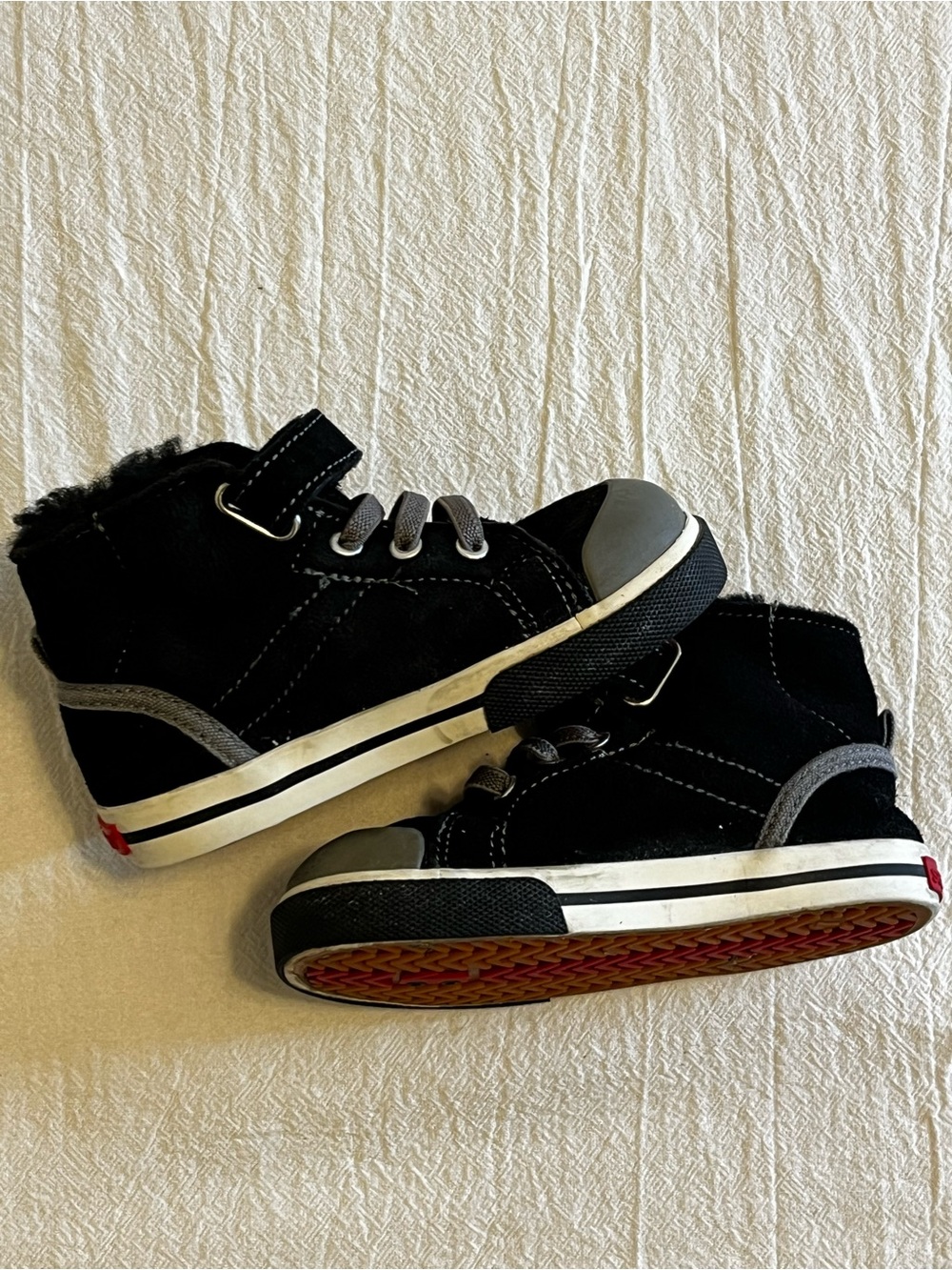 See Kai Run Black High Top Sneakers Toddler Boys 7 Faux Fur Lined Velcro - Picture 8 of 10